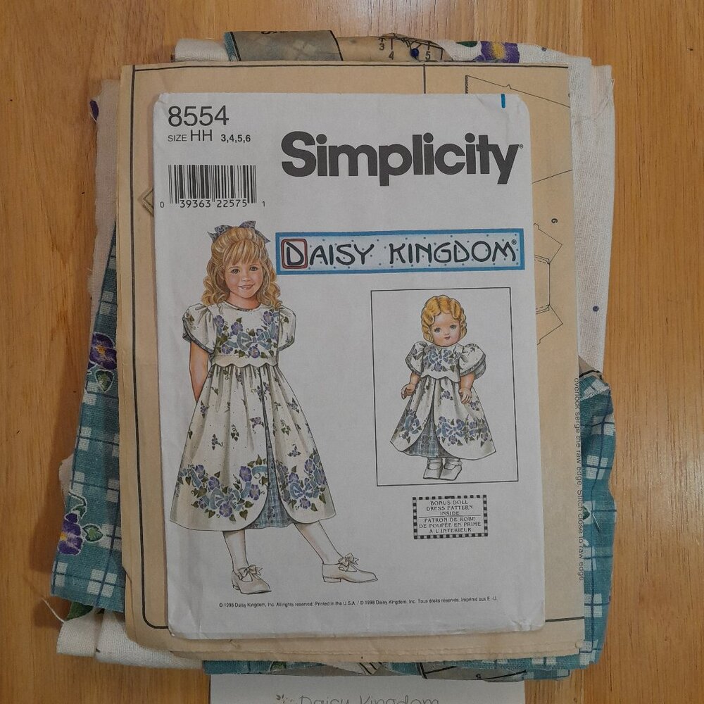 Simplicity Daisy Kingdom Dress Pattern Material Homespun Violet Morning Glory 5